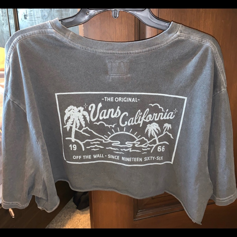 oversized vans crop top